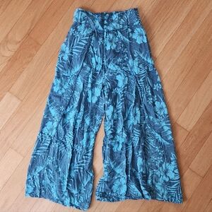 Blue Tropical Print Petal Pants